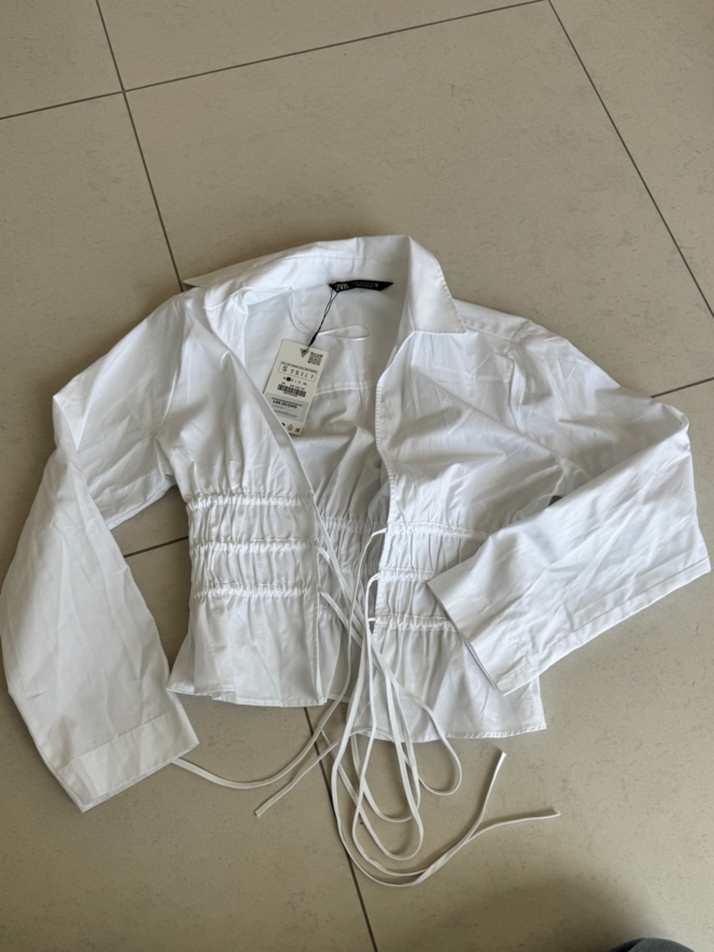 BNWT ZARA TOP
